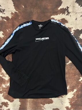 Hollister Black Long-Sleeve Tee with Blue Shoulder Stripe